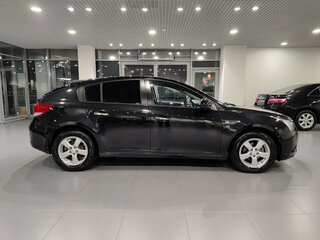 2012 Chevrolet Cruze I, чёрный, 595900 рублей, вид 4