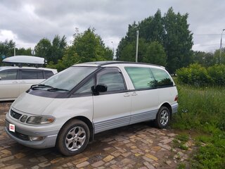 1998 Toyota Estima Lucida I, белый, 650000 рублей, вид 1