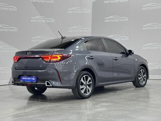2021 Kia Rio IV Рестайлинг, серый, 1599000 рублей, вид 5