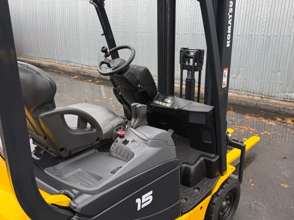 2007 Komatsu FB, жёлтый, 870000 рублей - вид 8