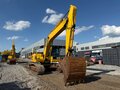 2020 Komatsu PC220-8, жёлтый, 8200000 рублей - вид 7