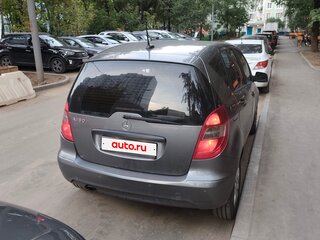 2011 Mercedes-Benz A-Класс 180 II (W169) Рестайлинг, серый, 750000 рублей, вид 4