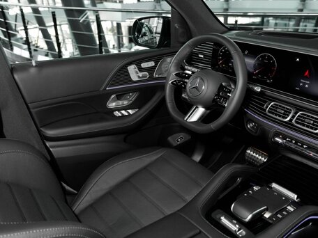 2025 Mercedes-Benz GLS 450 d II (X167) Рестайлинг, чёрный, 18500000 рублей, вид 5