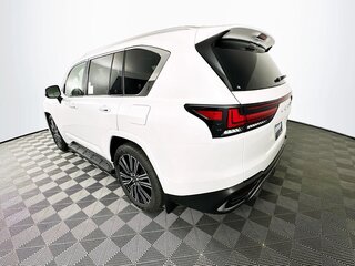 2026 Lexus LX 600 IV, белый, 21226200 рублей, вид 4