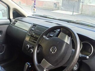 2006 Nissan Tiida Latio I, белый, 400000 рублей, вид 5