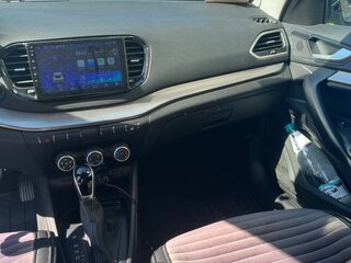 2024 Lada (ВАЗ) Vesta I Рестайлинг (NG), белый, 1600000 рублей, вид 5