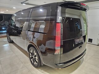 2025 Hyundai Staria I, чёрный, 9975000 рублей, вид 3