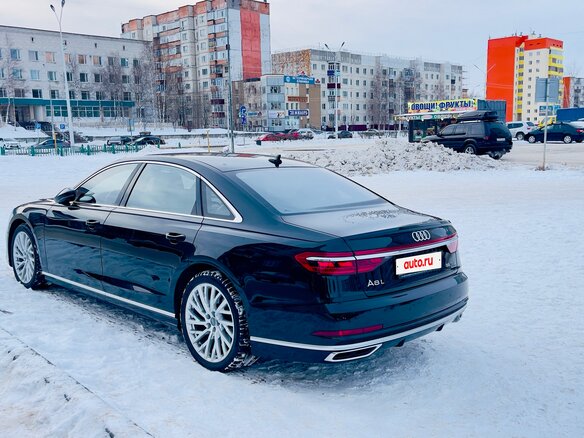 2020 Audi A8 Long 55 TFSI IV (D5), чёрный, 7500000 рублей - вид 4