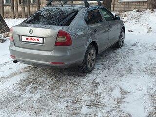 2011 Skoda Octavia II (A5) Рестайлинг, серый, 1500000 рублей, вид 2