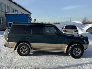 1998 Mitsubishi Pajero II Рестайлинг, зелёный, 1300000 рублей, вид 5