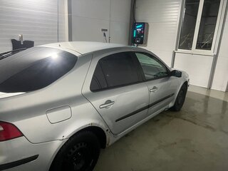 2001 Renault Laguna II, серебристый, 210000 рублей, вид 3