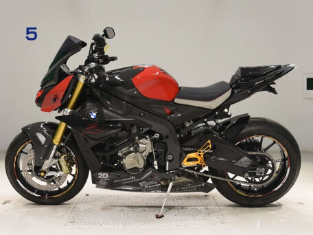 2018 BMW S 1000 R, пурпурный, 1100000 рублей, вид 2