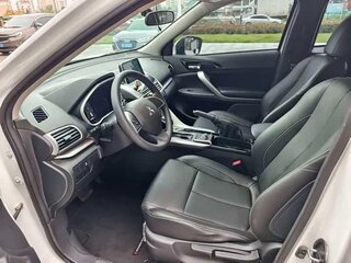2019 Mitsubishi Eclipse Cross I, белый, 1550000 рублей, вид 4