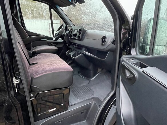 2022 Mercedes-Benz Sprinter, чёрный, 9150000 рублей - вид 9