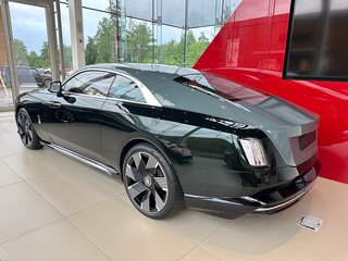 2024 Rolls-Royce Spectre I (Series I), зелёный, 40000000 рублей, вид 4