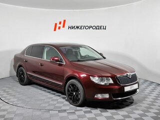 2012 Skoda Superb II, красный, 928000 рублей, вид 3