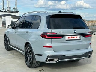 2023 BMW X7 40d I (G07) Рестайлинг, серый, 13500000 рублей, вид 3