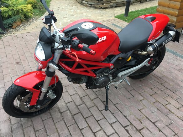 2014 Ducati Monster 696, красный - вид 4