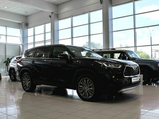 2026 Toyota Highlander IV (XU70), чёрный, 5780000 рублей, вид 4