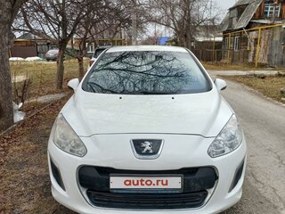2011 Peugeot 308 I Рестайлинг, белый, 470000 рублей, вид 3