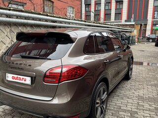 2011 Porsche Cayenne Turbo II (958), коричневый, 2500000 рублей, вид 4