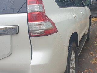 2015 Toyota Land Cruiser Prado 150 Series Рестайлинг 1, белый, 3500000 рублей, вид 2