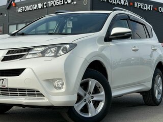 2013 Toyota RAV4 IV (XA40), белый, 1870000 рублей, вид 2