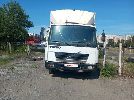 1997 Volvo FL, белый, 560000 рублей, вид 2