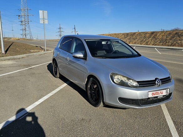 2009 Volkswagen Golf VI, серебристый, 825000 рублей - вид 3