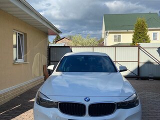 2017 BMW 3 серии Gran Turismo 320i xDrive VI (F3x) Рестайлинг, белый, 2850000 рублей, вид 2