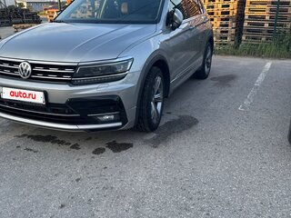 2020 Volkswagen Tiguan II, серебристый, 3000000 рублей, вид 1