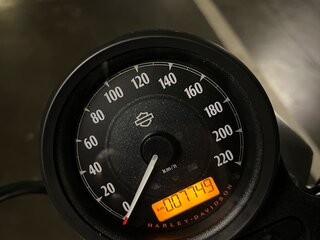 2014 Harley-Davidson Sportster 883, чёрный, 750000 рублей, вид 4