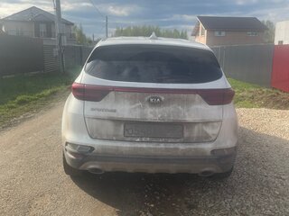 2021 Kia Sportage IV Рестайлинг, белый, 1750000 рублей, вид 3