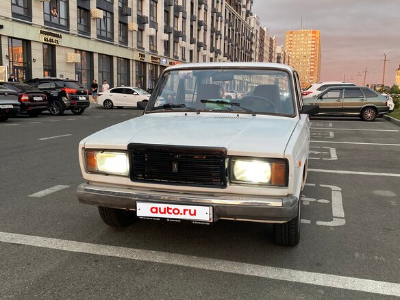 2005 Lada (ВАЗ) 2107, белый, 130000 рублей - вид 1