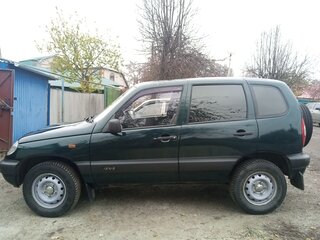 2003 Chevrolet Niva I, зелёный, 450000 рублей, вид 4