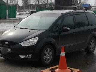 2008 Ford Galaxy II, чёрный, 750000 рублей, вид 1