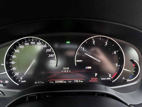 2019 BMW 5 серии 520d VII (G30/G31/G38), чёрный, 2790000 рублей - вид 11