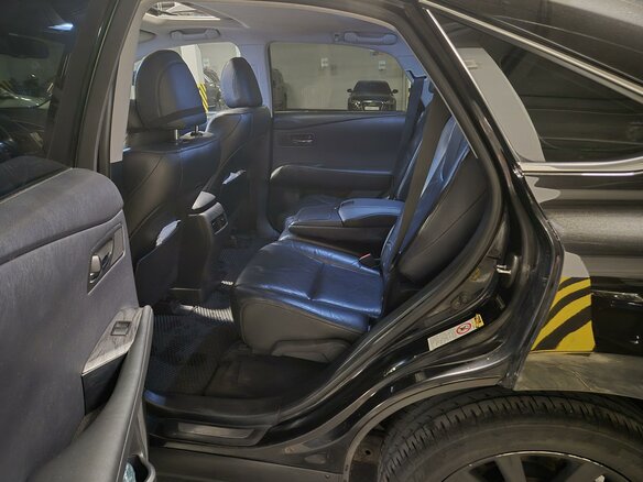 2010 Lexus RX 450h III, белый, 2250000 рублей - вид 10