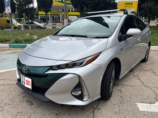 2017 Toyota Prius PHV ZVW52 IV (XW50), серый, 2000000 рублей, вид 5