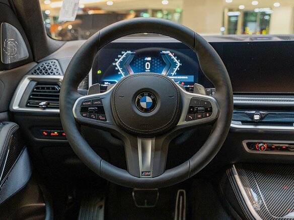 2026 BMW X5 40i IV (G05/G18) Рестайлинг, чёрный - вид 18