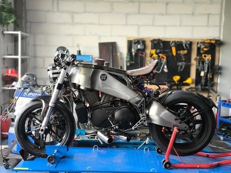 2005 Buell Firebolt, серый, 450000 рублей, вид 3