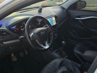 2018 Lada (ВАЗ) Vesta SW I, белый, 980000 рублей, вид 2