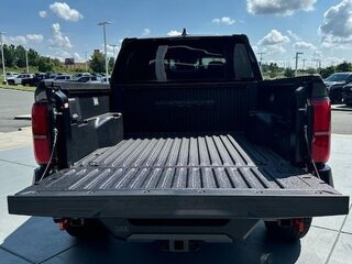 2025 Toyota Tacoma IV, чёрный, 8522998 рублей, вид 3