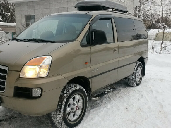 2005 Hyundai Starex I Рестайлинг 2, бежевый