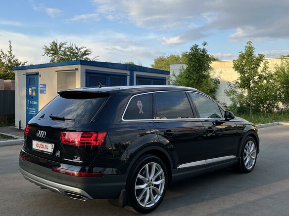 2016 Audi Q7 II (4M), чёрный, 4830000 рублей - вид 6