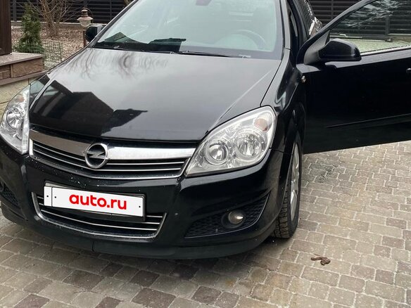 2013 Opel Astra H Рестайлинг, чёрный, 650000 рублей
