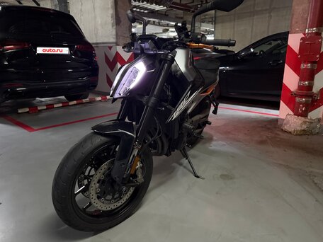 2018 KTM 790 Duke, оранжевый, 690000 рублей, вид 3