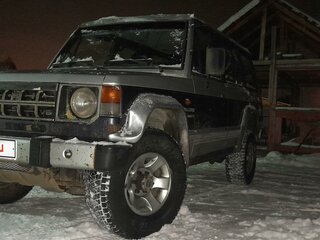 1992 Hyundai Galloper I, серый, 600000 рублей, вид 2