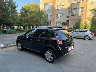 2015 Renault Sandero Stepway II, чёрный, 1370000 рублей, вид 4