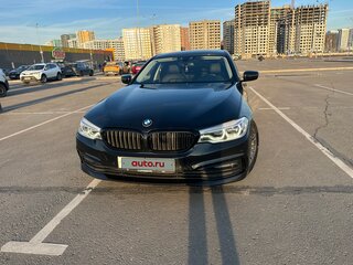 2019 BMW 5 серии 520d VII (G30/G31/G38), чёрный, 2600000 рублей, вид 3